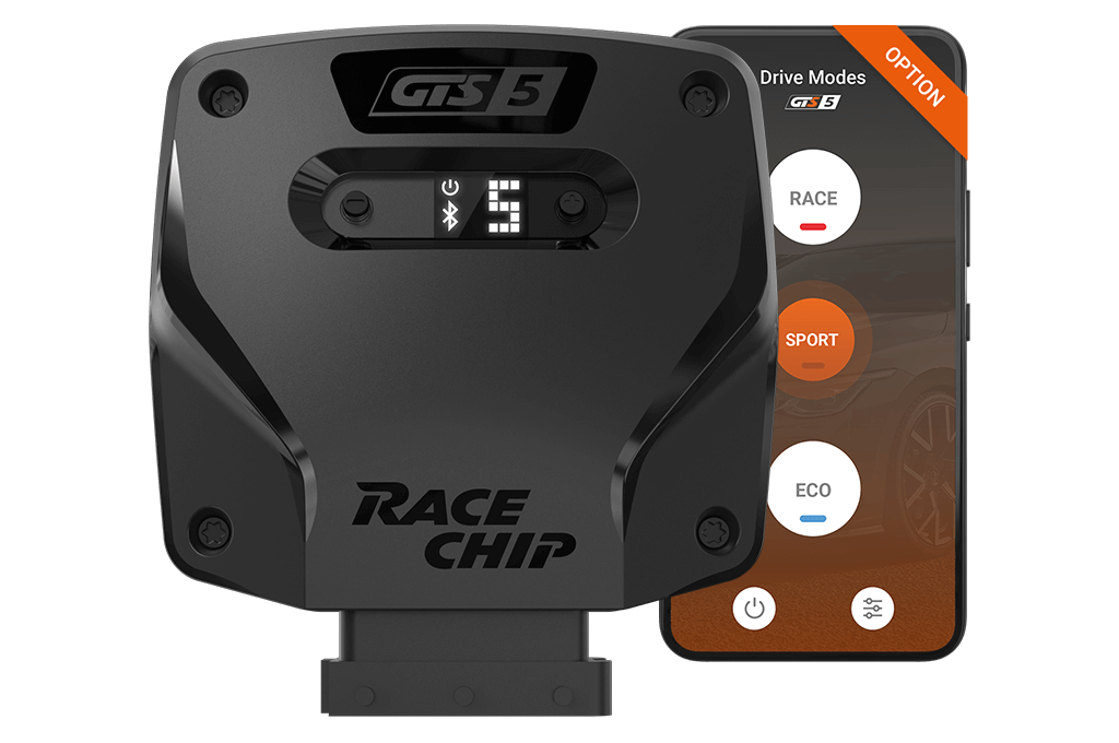 Centralina RaceChip GTS 5 accanto a uno smartphone con l'app opzionale che mostra le modalità di guida RACE, SPORT ed ECO.
